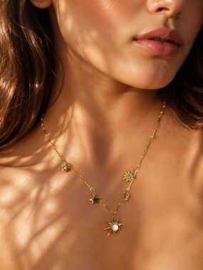 Star Moon Necklace 18K Gold Plated Sun & Celestial Charm - White Stone Stainless